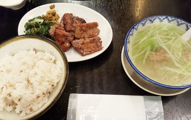 なぜ牛タン定食に「麦ごはん」が多いのか